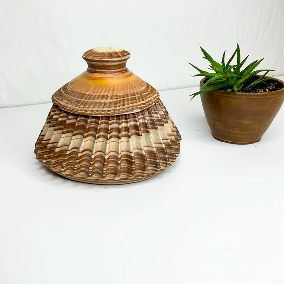 VINTAGE Shell-Inspired Stone Vase with Lid | Coastal Sculptural Décor - Picture 2 of 7